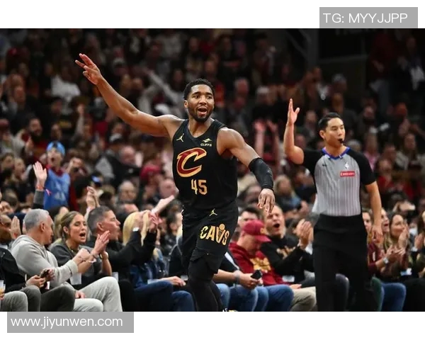 NBA球队实力榜湖人强势升至第四 雷霆依然领跑 NBA球队实力榜湖人强势升至第四 雷霆依然领跑